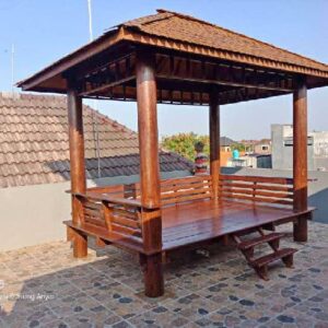 Gazebo Minimalis Atap Sirap Kayu Jati