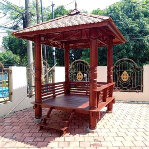 Gazebo Taman Minimalis Soko Bubutan