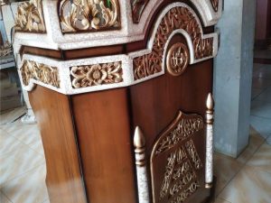 Mimbar Masjid Jombang Ukir Istimewa