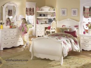 Kamar Set Anak Perempuan Desain Modern