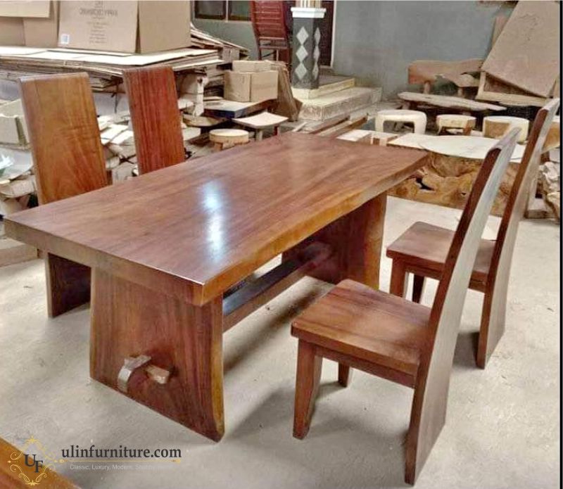 Meja Makan Trembesi Solid Harga Murah